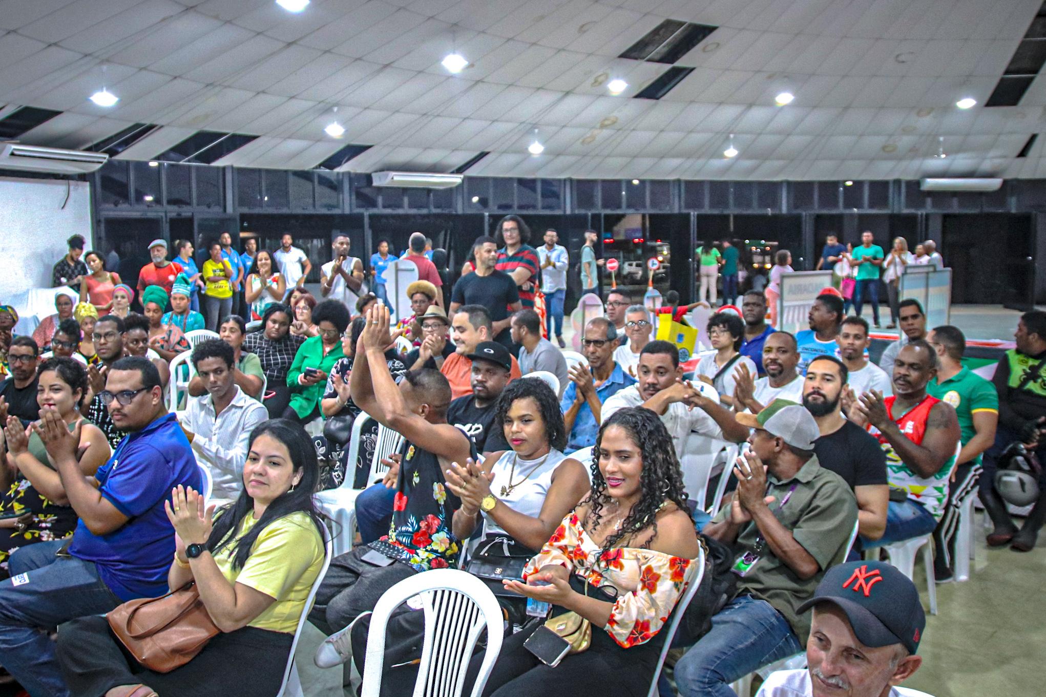 Prefeitura inicia pagamentos do Edital SIVÚ Resistência aos fazedores de cultura do município