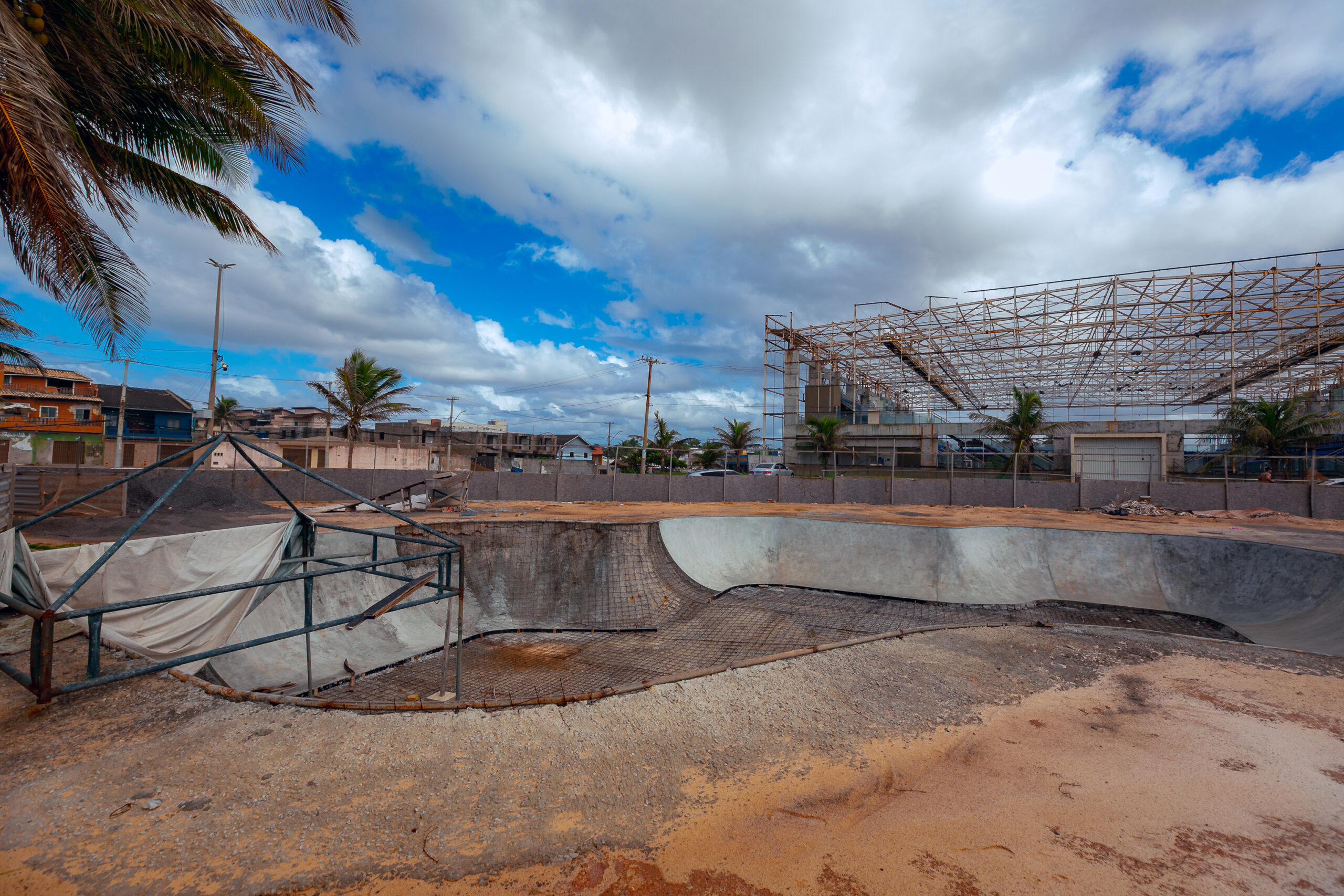 Obra da nova orla de Ipitanga segue em ritmo avançado