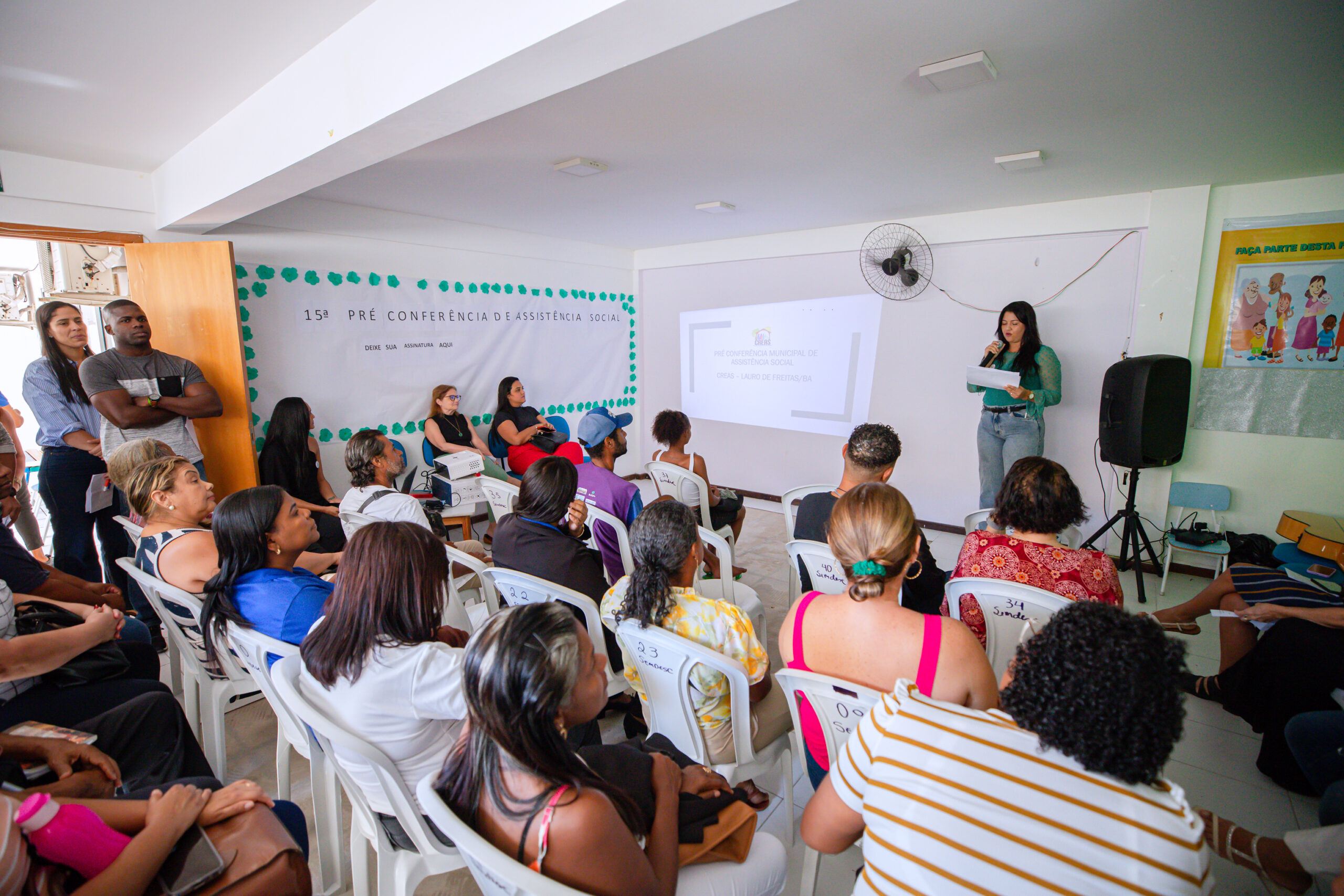 Prefeitura realiza encontro preparatório para fortalecer políticas de assistência social no município